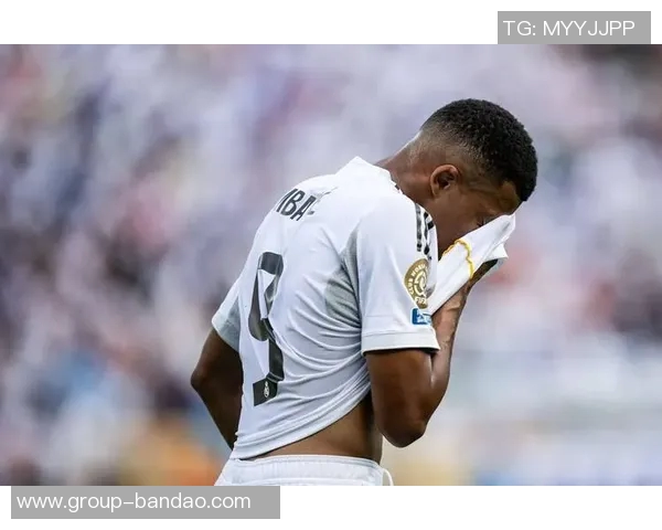 欧洲U21全明星阵容揭晓亚马尔杜埃内维斯等球员身价超7亿欧 欧洲U21全明星阵容揭晓亚马尔杜埃内维斯等球员身价超7亿欧